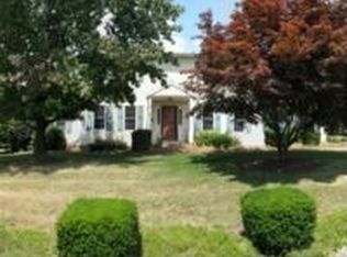 14 Barelyn Dr, New Freedom, PA 17349