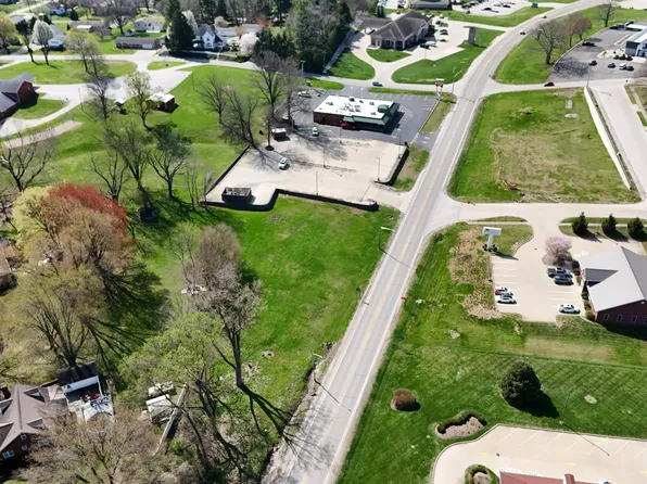 086/ACRES-57 South St, Washington, IN 47501