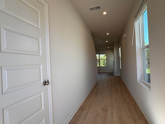3rd image of 838 Pleasant Ridge Run