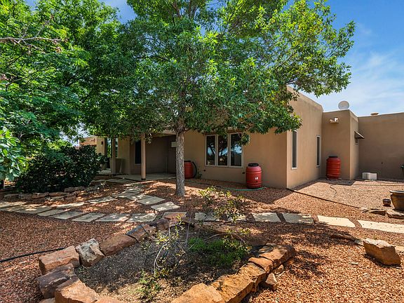 5th image of 3 Ladera Pl