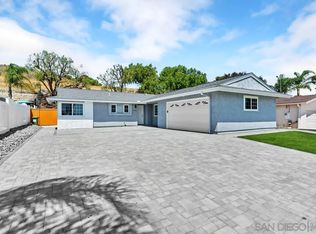 9790 Lutheran Way, Santee, CA 92071