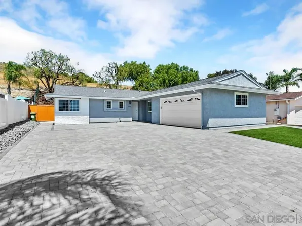 9790 Lutheran Way, Santee, CA 92071