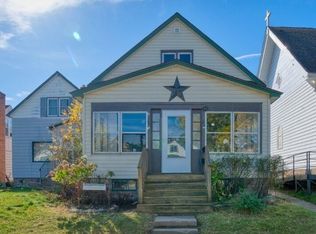 25 3rd St SW, Chisholm, MN 55719