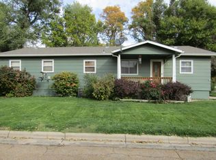 325 W Cedar St, Colby, KS 67701