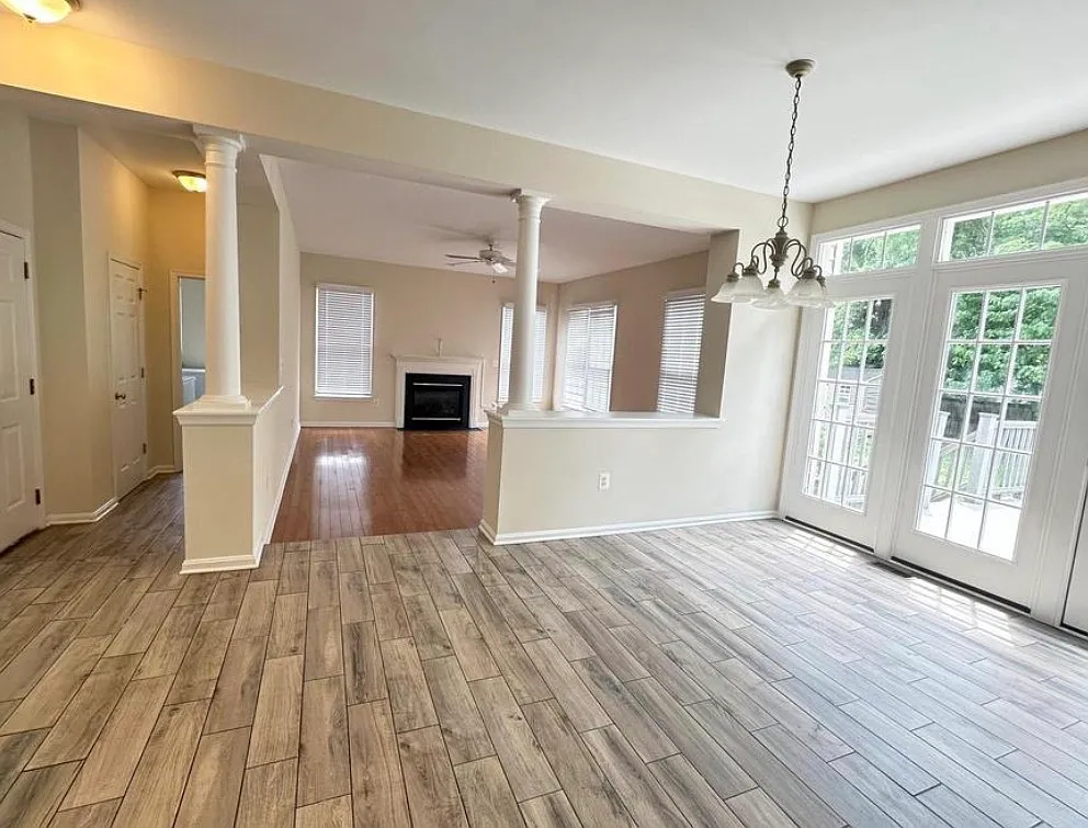6 bed, 4.5 bath, 3788 sqft, $6,500 — Photo 2