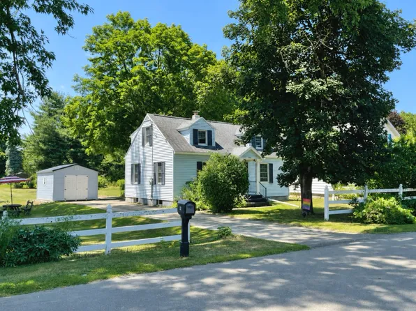 902 Main St, Apalachin, NY 13732