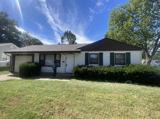 1205 Gahan Dr, Florissant, MO