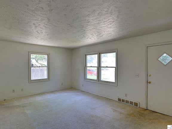 2nd image of 9063 Westridge Dr