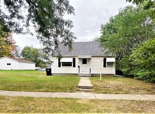 812 McKinley Ave, Beloit, WI 53511