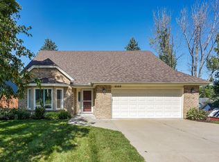 6160 Concord Hill Ln, Minnetonka, MN 55345