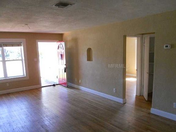 4th image of 1621 Drew St