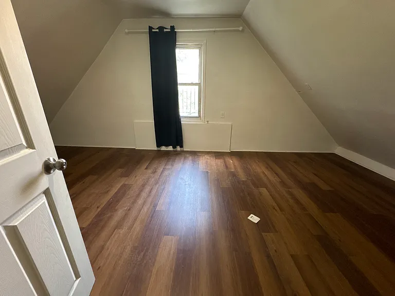 88 N 6th St #3 — Photo 9