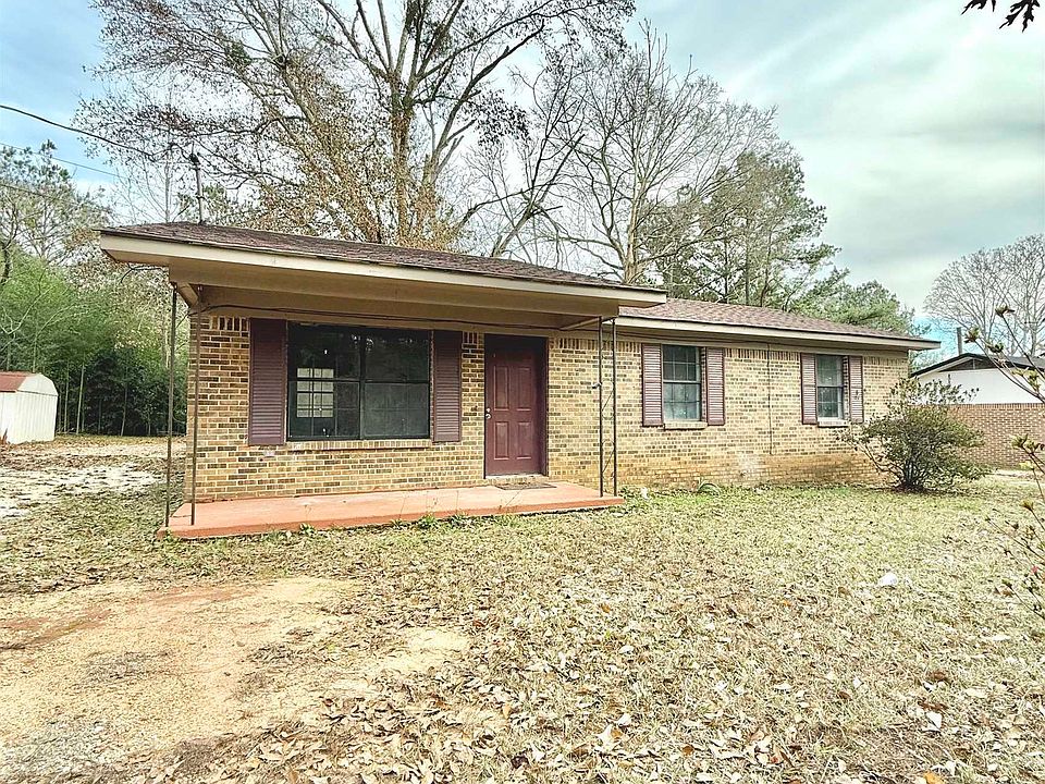 1st image of 205 Knoxville Rd