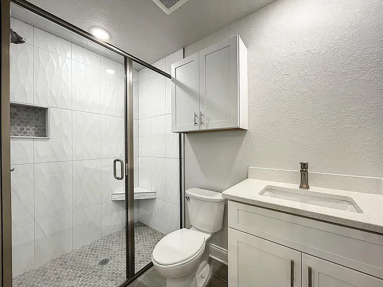 427 Petteway Dr — Photo 14
