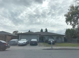 961 Apple Ct, Hollister, CA 95023