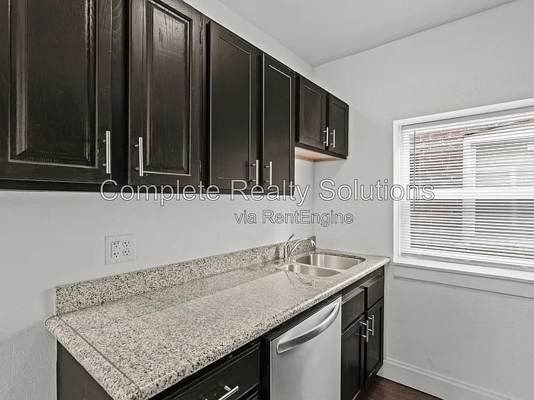 119 Eichelberger St #2E — Photo 18