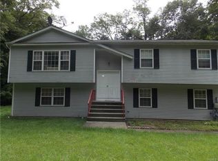 297 Haverstraw Rd, Suffern, NY 10901