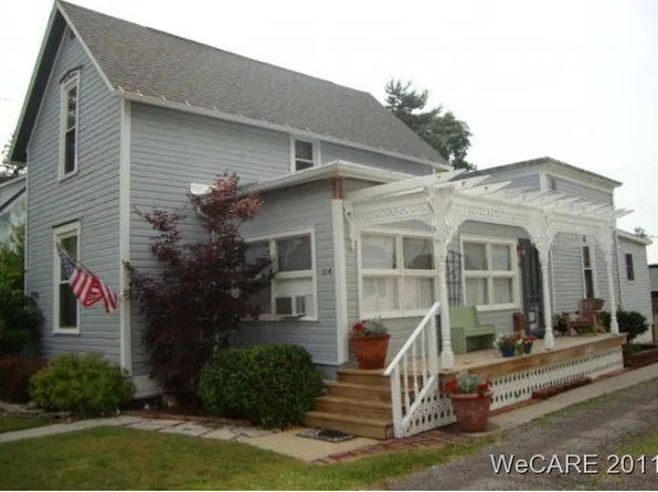 314 S Main St, Bluffton, OH 45817