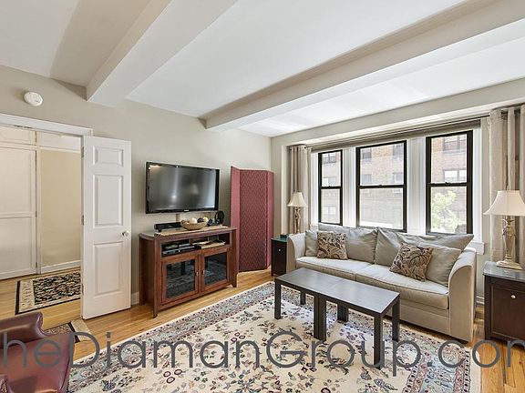 5th image of 155 E 49th St #4A