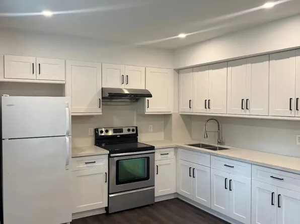 115 Stonebriar Dr, Vaughan, ON L6A 2N1