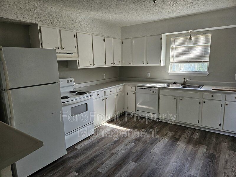 1st image of 105 Smith Ln APT H