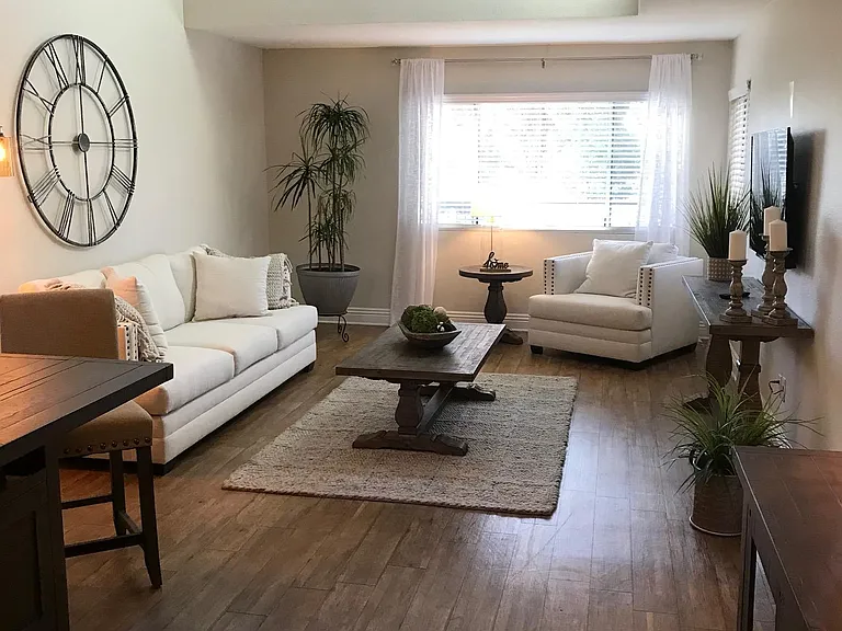 Country Club Villas and Terrace — Photo 9