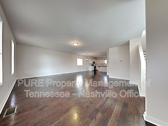 2nd image of 303 Gatewood Ave