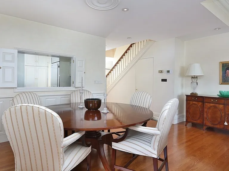 412 Beacon St #9 — Photo 3