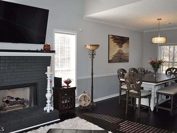 2nd image of 350 Sawgrass Way