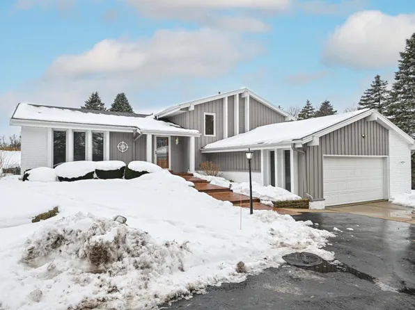W284S3693 Partridge COURT, Waukesha, WI 53189
