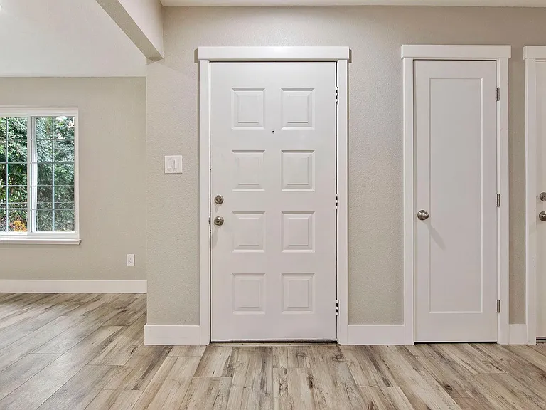 8737 Grayling Way — Photo 4