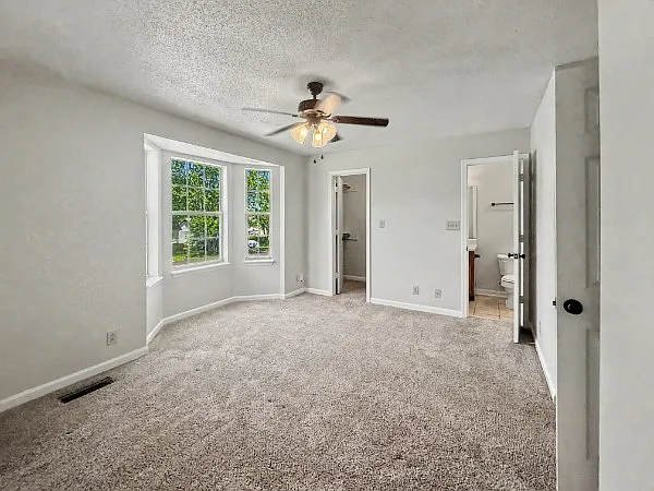 3 bed, 1080 sqft, $1,400 — Photo 4