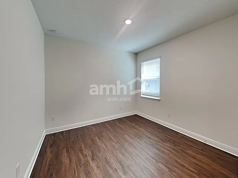 22435 Bellini Cir — Photo 19