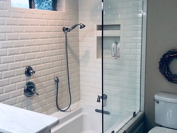 Master bath 