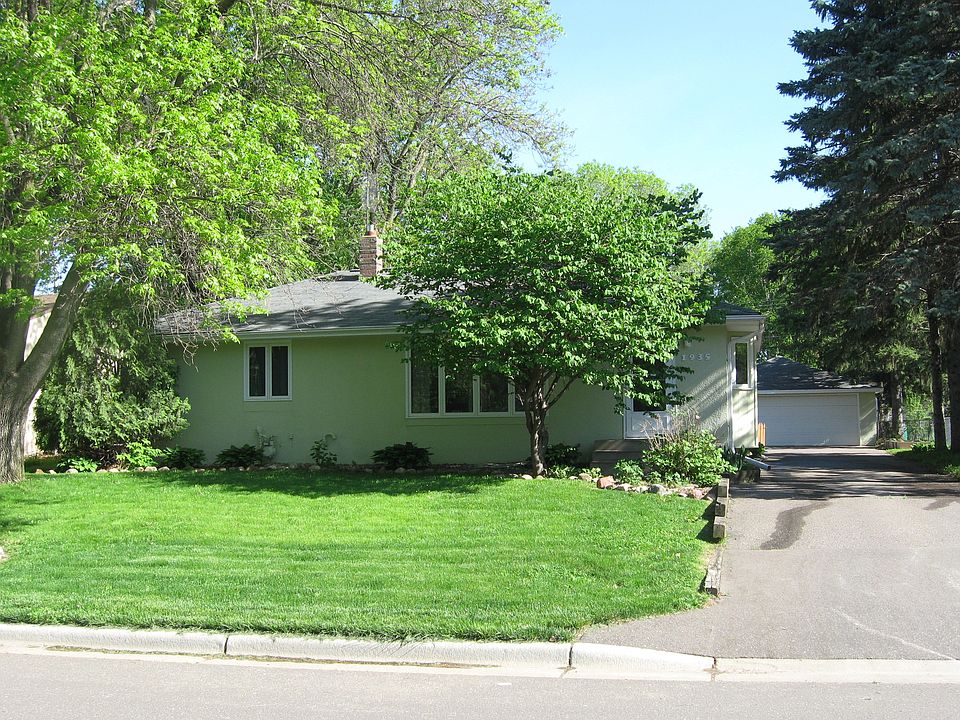 1st image of 1935 Price Ave E