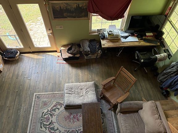 5th image of 20315 Airtight Rd