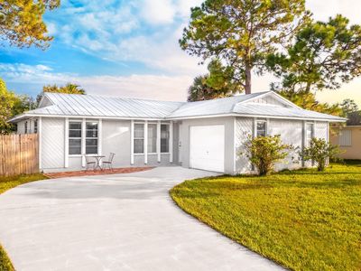 550 SE Damask Avenue, Port Saint Lucie, FL, 34983