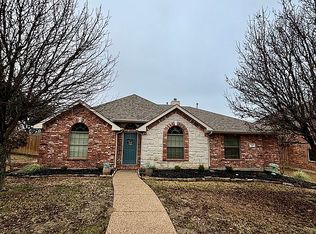 1695 Lake Forest Dr, Rockwall, TX 75087