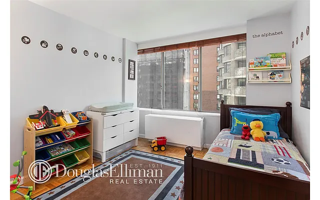 Sold by Douglas Elliman | media 4