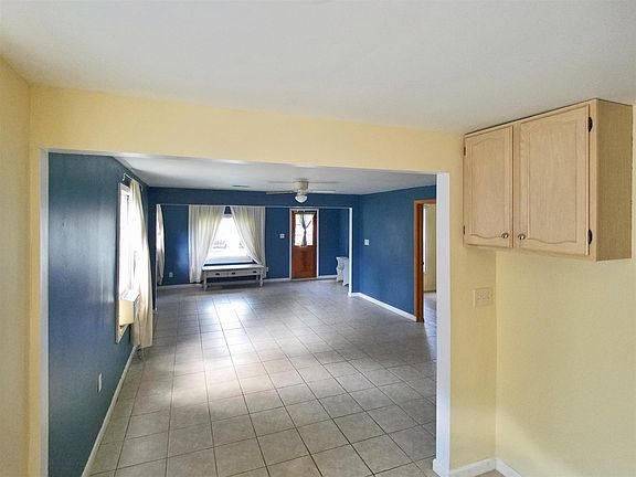 5th image of 1304 S 31st St