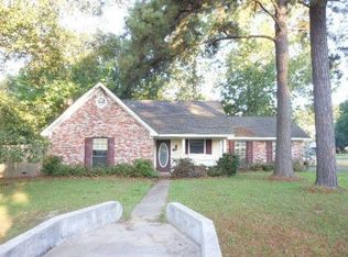 433 Riverbend Dr, Jackson, MS 39272