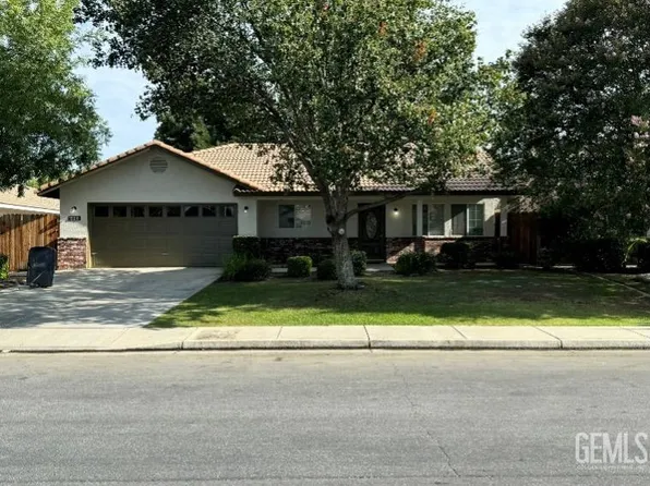10916 Royal Ascot Ave, Bakersfield, CA 93312