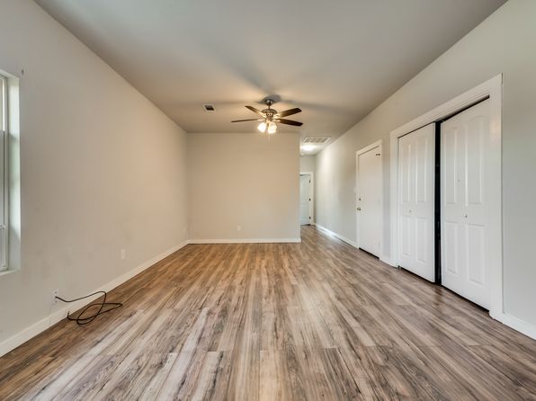 626 W Crawford St APT 201, Denison, TX 75020