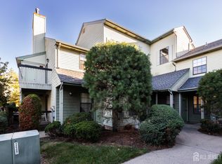 1704 Woodbridge Commons Way, Iselin, NJ 08830