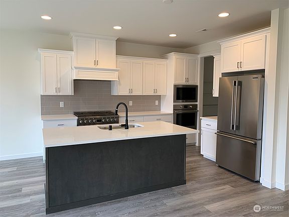 5th image of 21018 47th Avenue Ct E