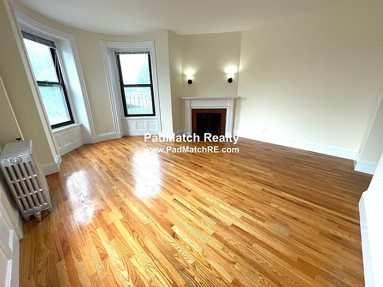 504 Beacon St #5 — Photo 1