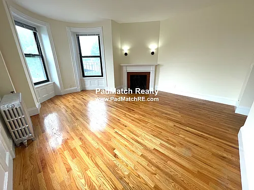 504 Beacon St #5 Photo 1