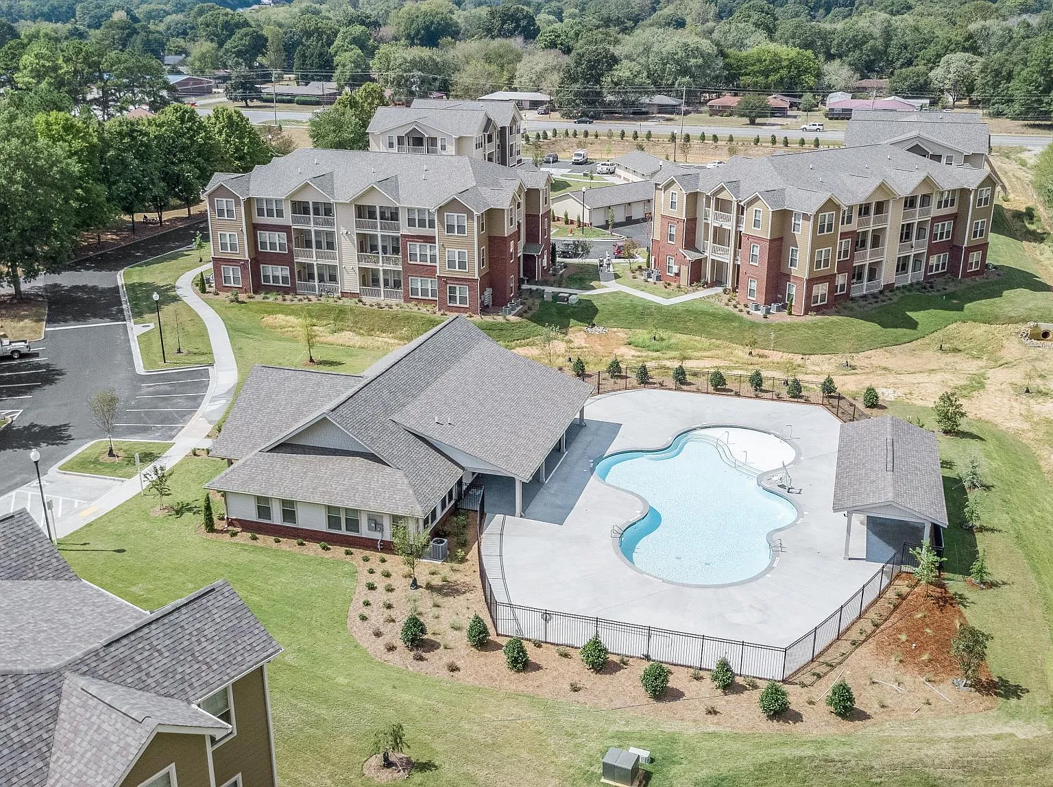 The Glen Apartments — Photo 3