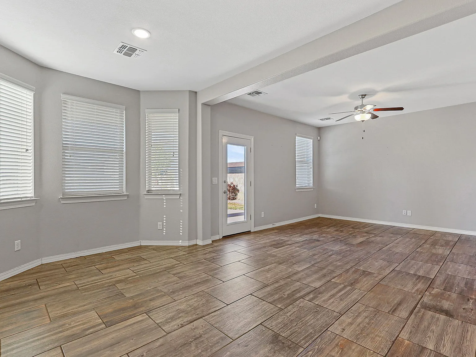 229 Gonzalo Circle - 1 — Photo 3