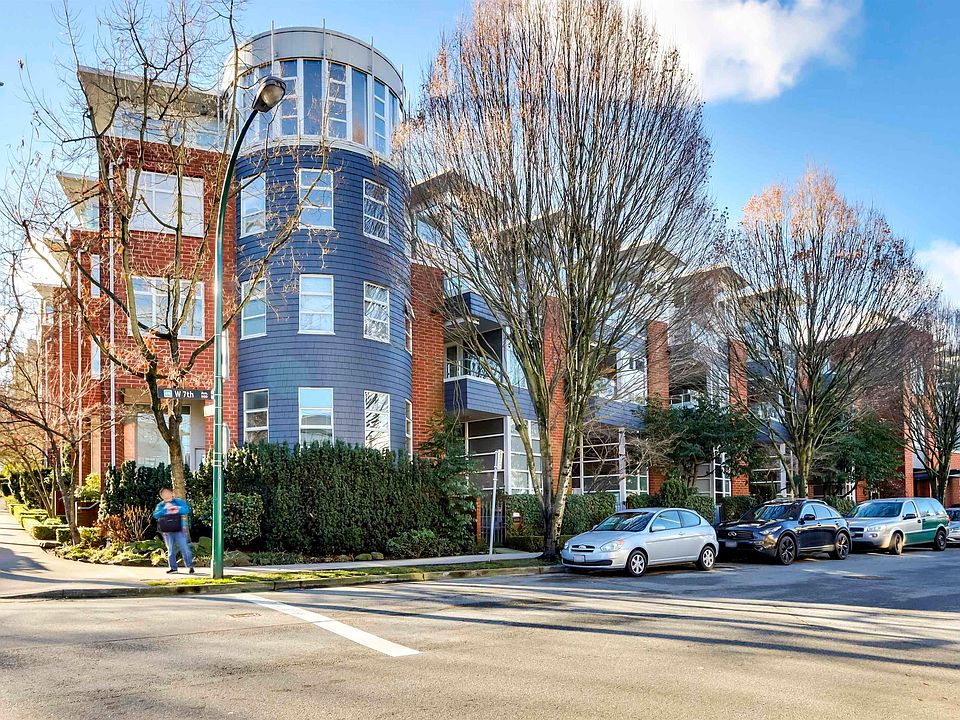 1st image of 638 W 7th Ave #209